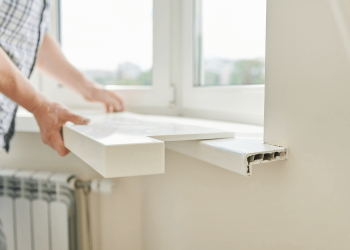 Установка откосов и подоконников